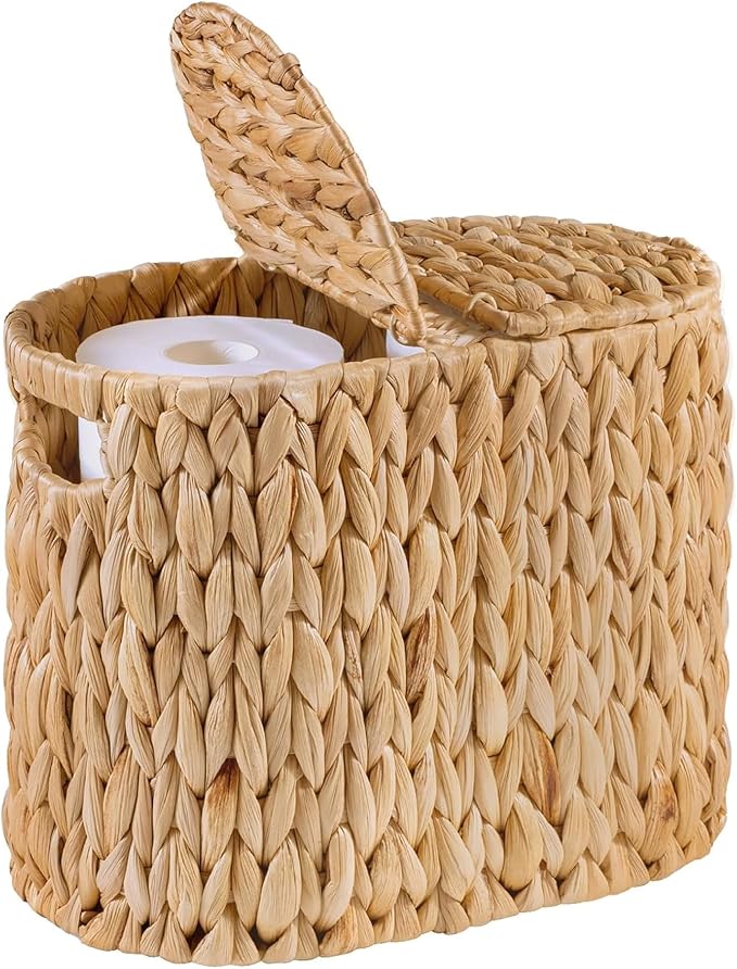 Cestino porta carta igienica in giacinto d'acqua con manici integrati, autoportante con coperchio, ideale per riporre carta igienica, riviste, articoli da toeletta e prodotti per la pulizia. Cestino porta carta igienica in giacinto d'acqua con manici integrati, autoportante con coperchio, ideale per riporre carta igienica, riviste, articoli da toeletta e prodotti per la pulizia.